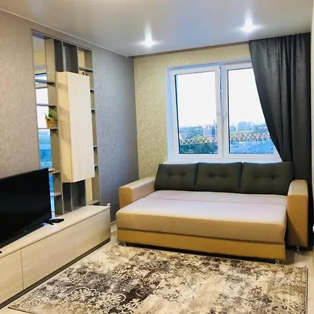 Прекрасная Квартира Метро Михалова Daire